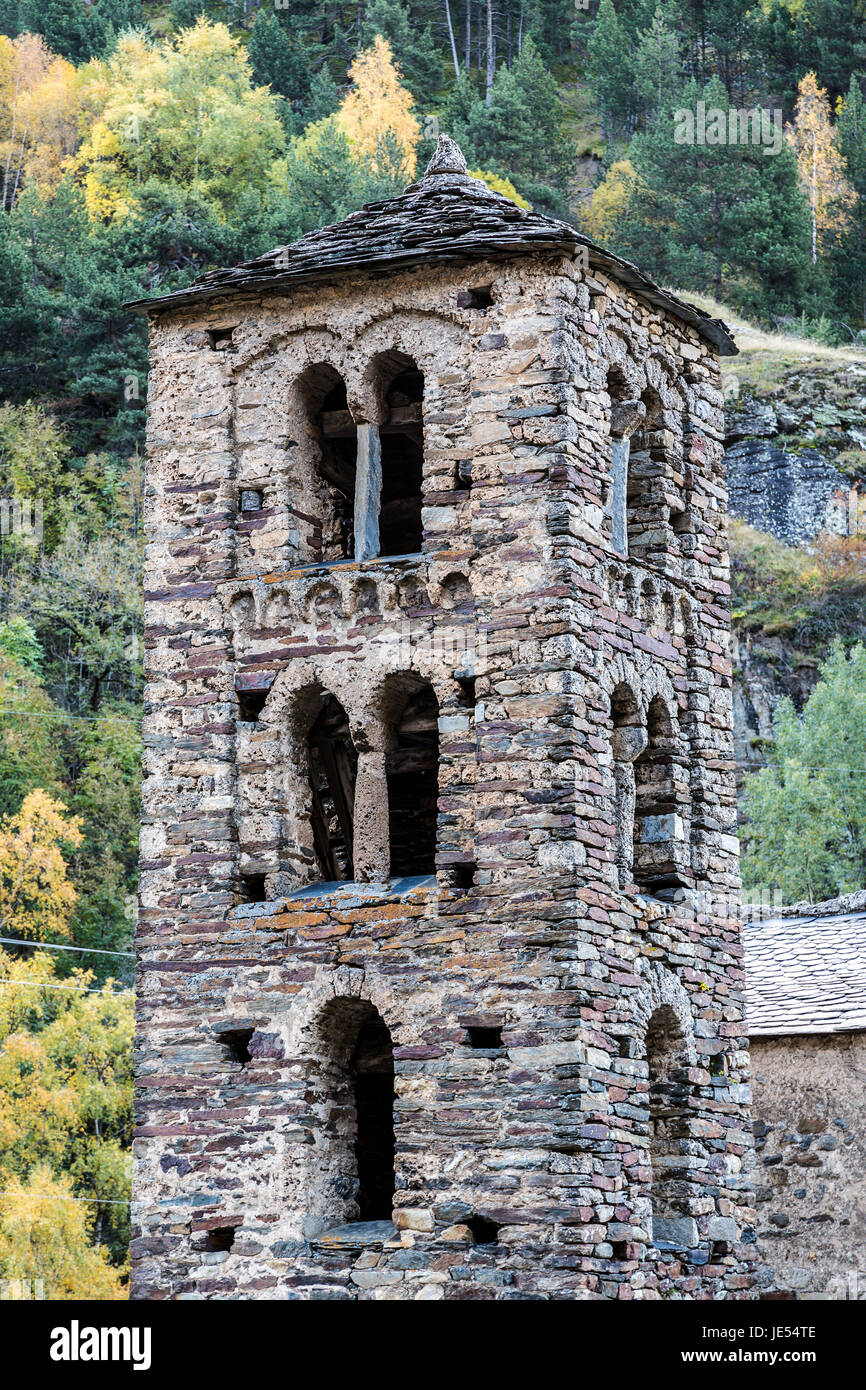 Sant Joan de Caselles (Canillo, Andorra). Romanische Kirche bauen im 12. Jahrhundert. Stockfoto