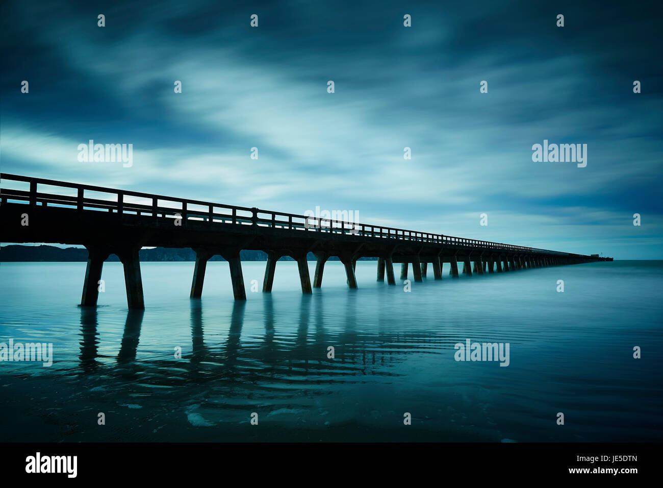 Tolaga Bay Wharf, Ostküste Stockfoto