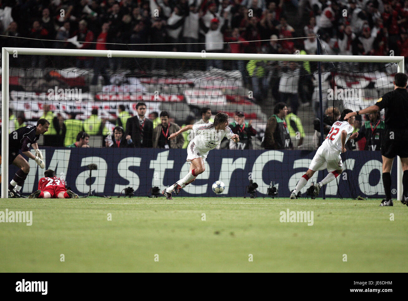 CRESPO PARTITUR 2. Ziel CHAMPIONS-LEAGUE-Finale 2005 ISTANBUL Türkei 25 Mai 2005 Stockfoto