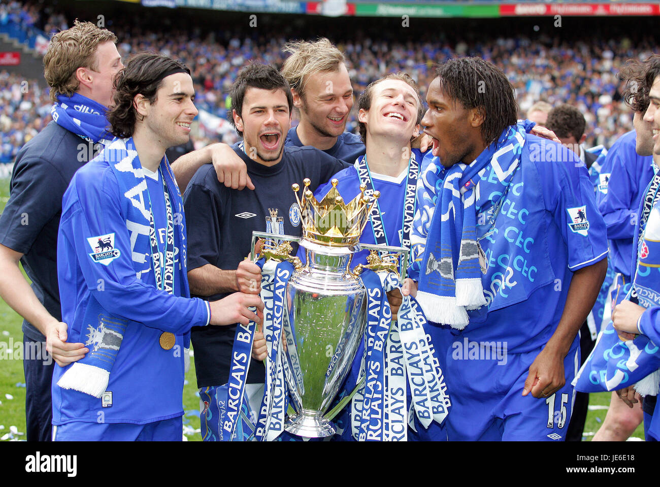 CHELSEA CHELSEA CHAMPIONS 2004-2005 STAMFORD BRIDGE CHELSEA LONDON ENGLAND feiern 7. Mai 2005 Stockfoto