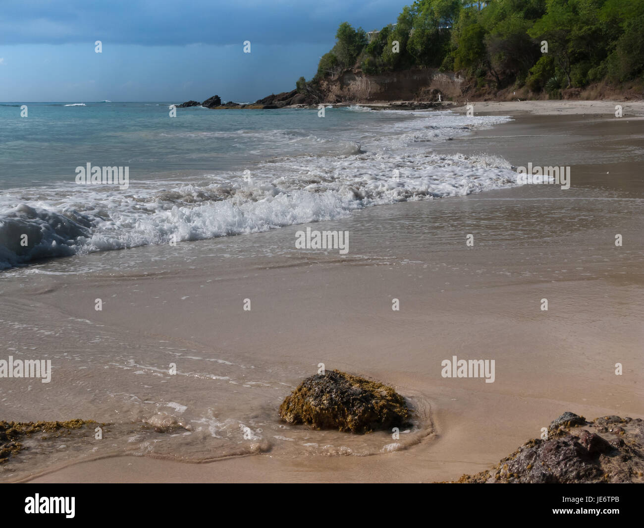 Gelliceaux Beach ist ein verborgener Schatz auf Mustique ideal zum Schnorcheln Stockfoto