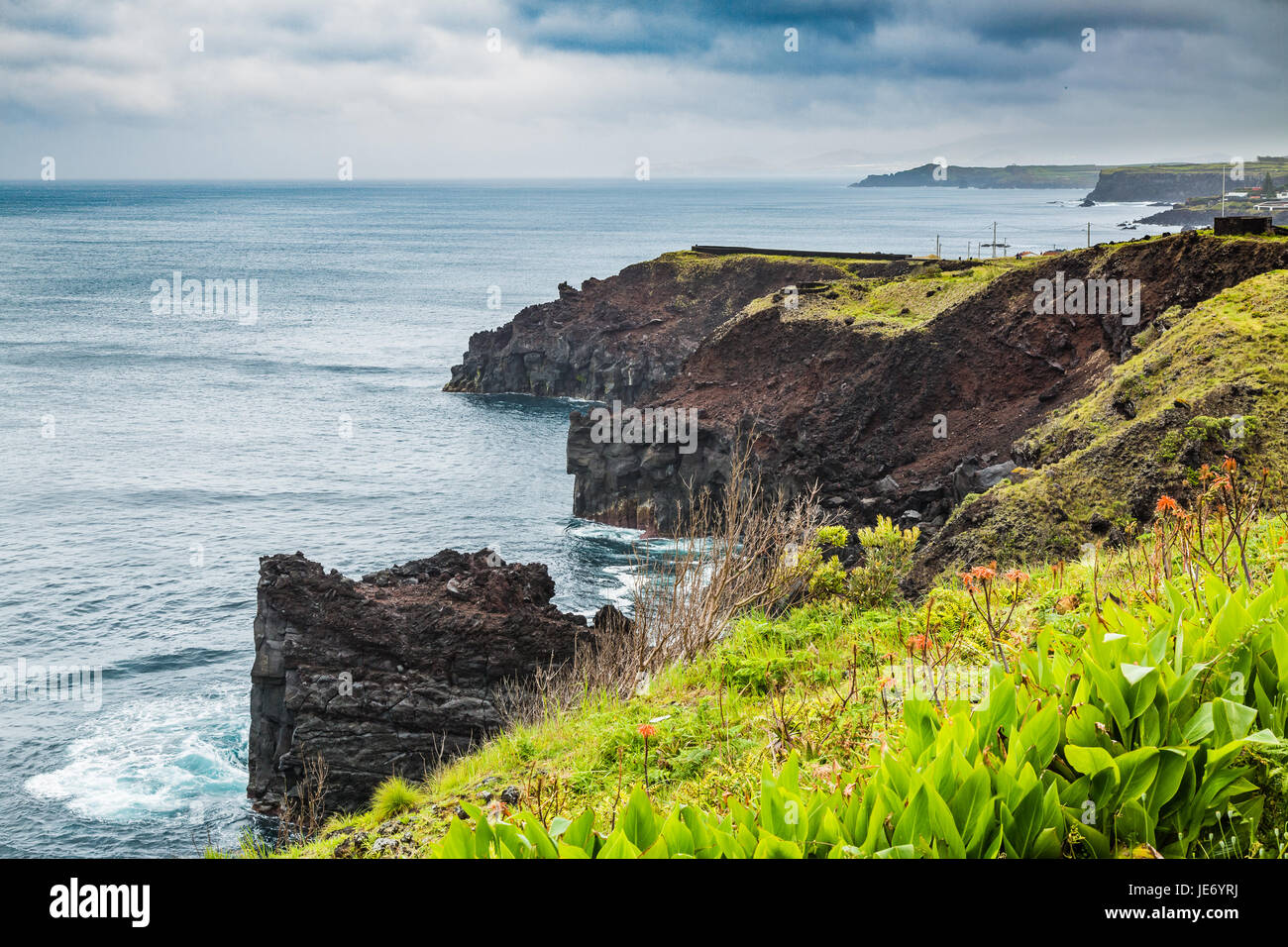 Norden von Sao Miguel Island, Atlantik. Die Insel Sao Miguel ist Teil des Azoren-Archipels, Portugal. Stockfoto
