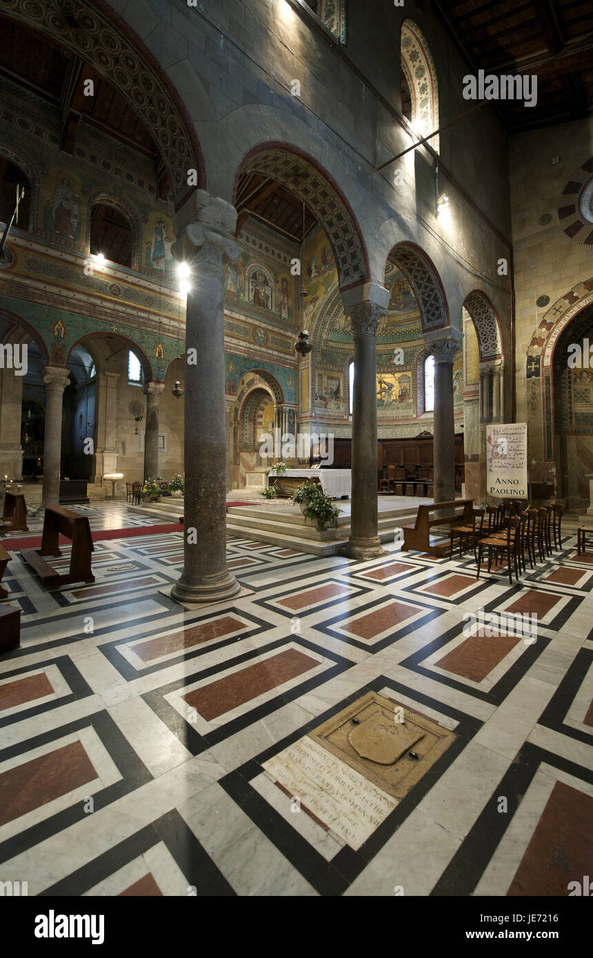 Italien, Toskana, Chiusi, Kathedrale, innen Ansicht Stockfoto