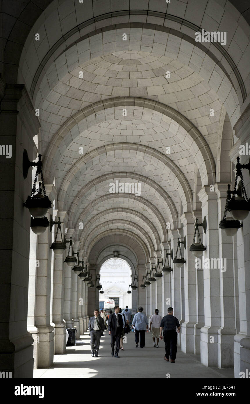 USA, Amerika, Washington, D.C., union Station, Touristen auf dem Weg, Stockfoto