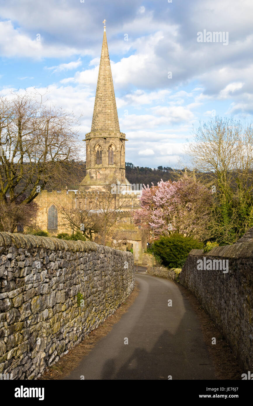 Alle Heiligen Pfarrkirche in der Marktstadt von Bakewell - Hauptstadt des Peak District von Derbyshire UK Stockfoto