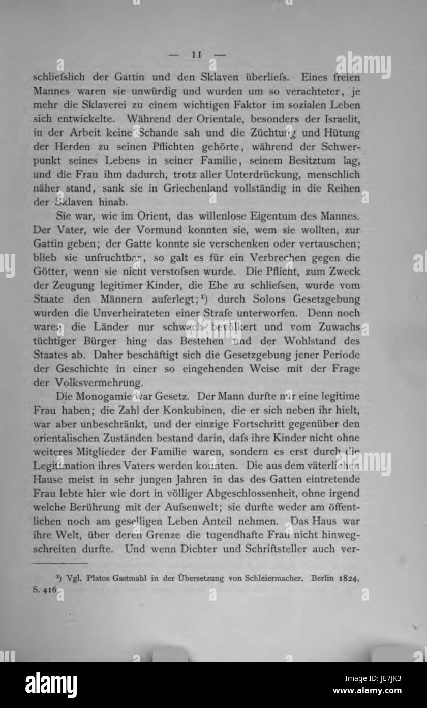 "De die Frauenfrage" von Braun ist ein Werk, in dem die Rolle und Rechte der Frau in der Gesellschaft diskutiert werden. Im 19. Jahrhundert erschienen, thematisiert sie die feministischen Bewegungen der Zeit und erforscht die sich entwickelnden Perspektiven auf die Gleichstellung der Geschlechter und die Rechte der Frauen. Der Text gibt einen Einblick in die sozialen Fragen und Debatten rund um den Status der Frauen in dieser Zeit. Stockfoto