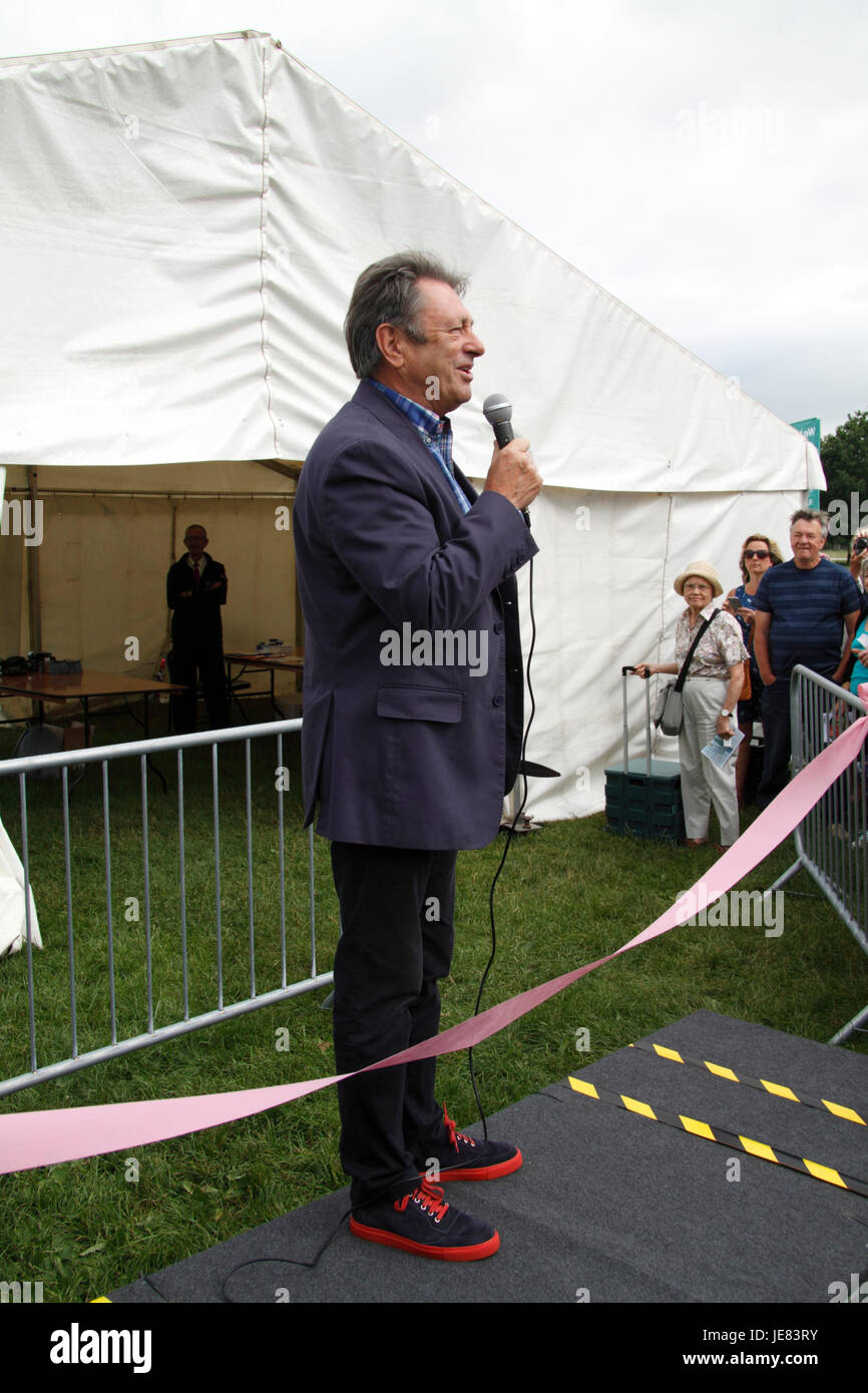 Blenheim, UK. 23. Juni 2017. Alan Titchmarsh öffnen Blenheim Flowershow Credit: MELVIN grün/Alamy Live News Stockfoto