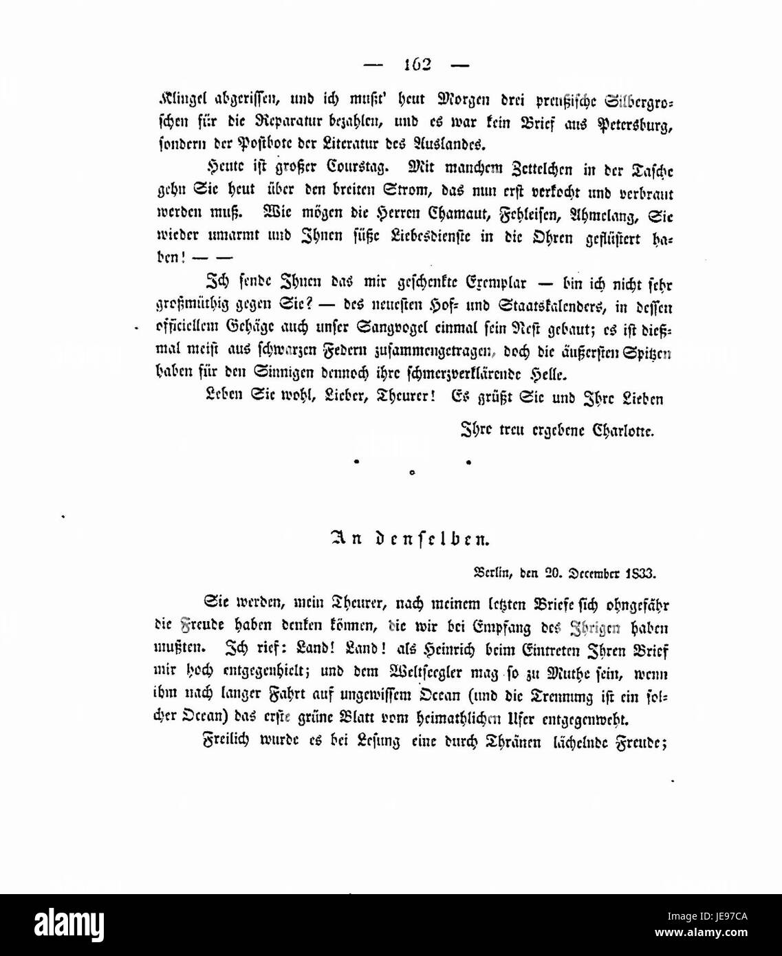 Ein Denkmal, das Charlotte Stieglitz gewidmet ist, einer Schlüsselfigur in der Kunst- und Fotogeschichte. Das Denkmal ist eine Hommage an ihren Einfluss in der künstlerischen und fotografischen Gemeinschaft. Stockfoto