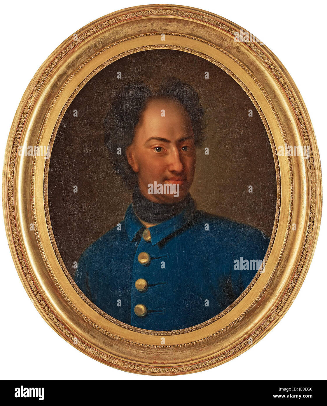 David von Kraffts Porträt Karls XII. Von Schweden fängt den König in königlicher Pose in königlicher Kleidung ein. Karl XII., bekannt für seine militärischen Fähigkeiten, war eine Schlüsselfigur in der schwedischen Geschichte. Dieses Porträt unterstreicht seine Führung und die Erhabenheit der schwedischen Monarchie während seiner Regierungszeit. Stockfoto