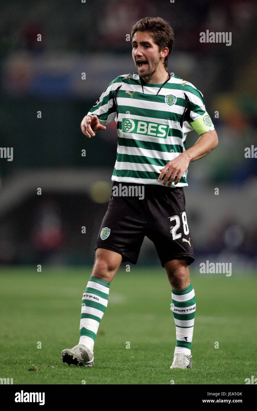 Joao Moutinho Portugal Sporting Lisbon Stockfotos Und Bilder Kaufen Alamy