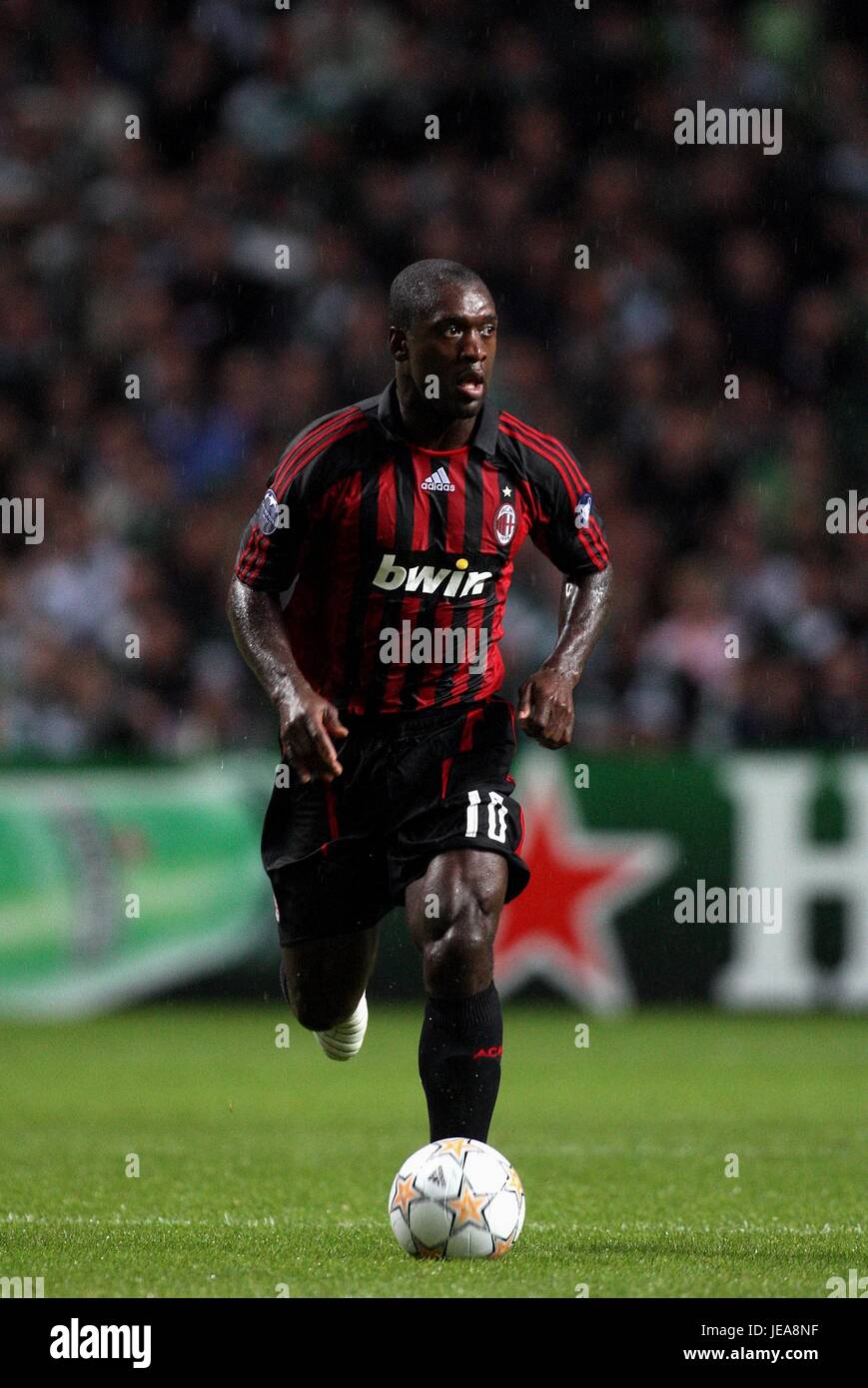 CLARENCE SEEDORF AC Mailand CELTIC PARK GLASGOW Schottland 3. Oktober 2007 Stockfoto