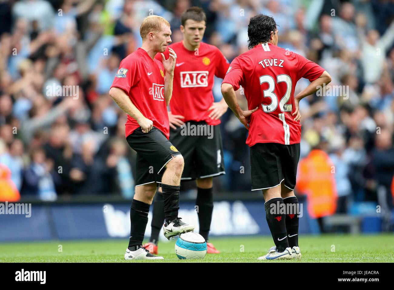 P SCHOLES M CARRICK & C TEVEZ Manchester CITY V Manchester UNITED CITY OF MANCHESTER STADIUM MANCHESTER ENGLAND 19. August 2007 Stockfoto