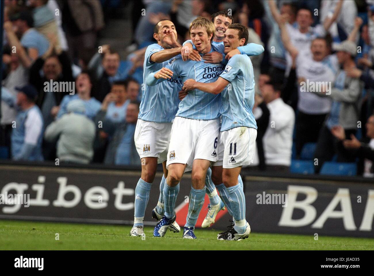 MICHAEL JOHNSON ist 15. August 2007 von T MANCHESTER CITY V DERBY COUNTY CITY OF MANCHESTER STADIUM MANCHESTER ENGLAND GEMOBBT. Stockfoto