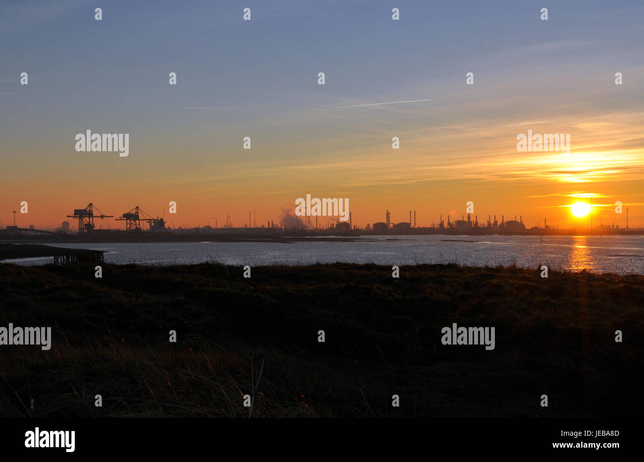 Industrielle Sonnenuntergang Stockfoto