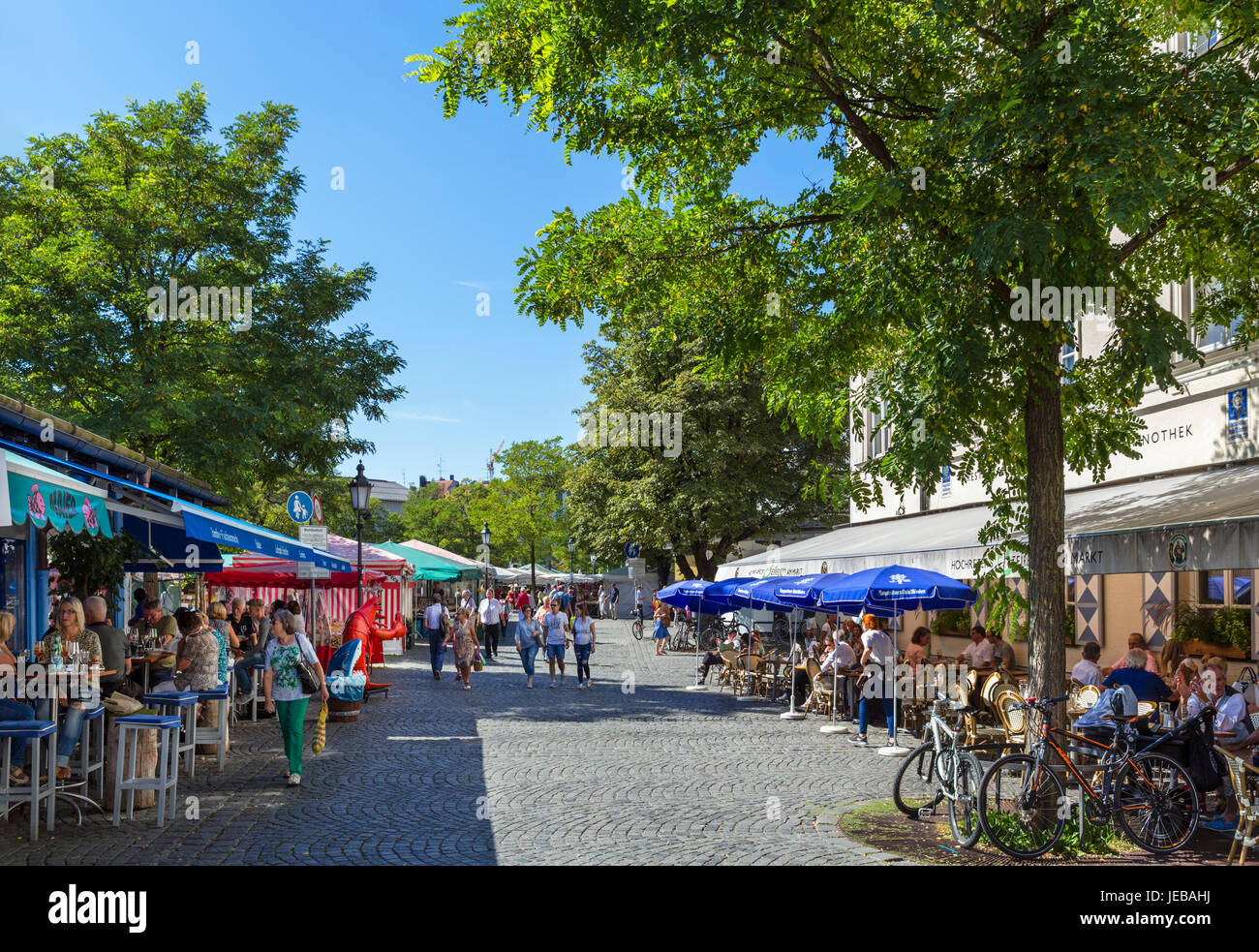 Marktstände in der Viktualienmarkt, München, Bayern, Deutschland Stockfoto