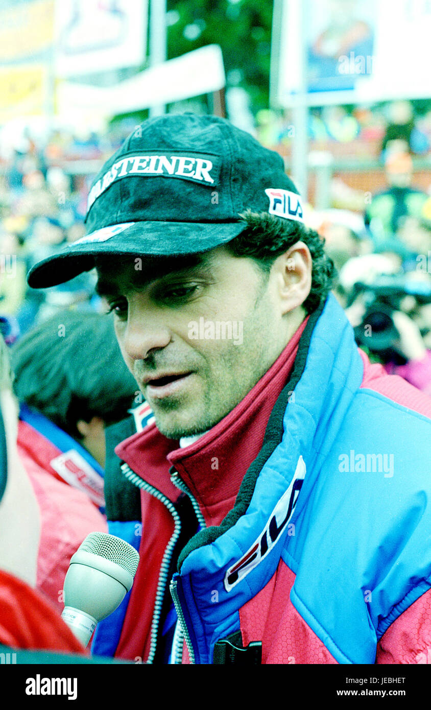 Italienische Fahrer Alberto Tomba in Madonna di Campiglio in Italien 1996 Stockfoto