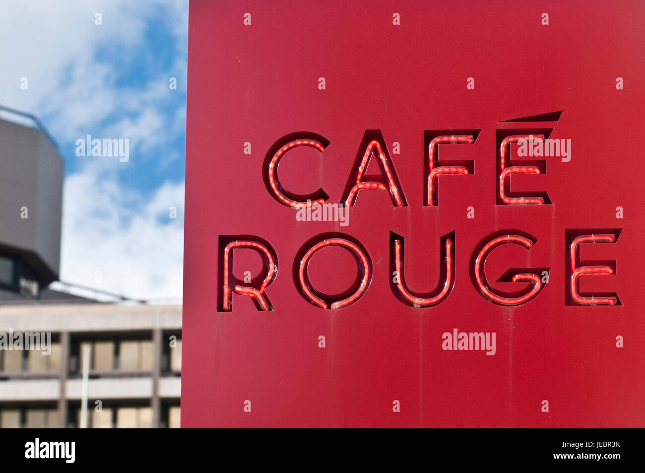 Cafe Rouge Logo aus einem Ast befindet sich im Zentrum von London. Stockfoto