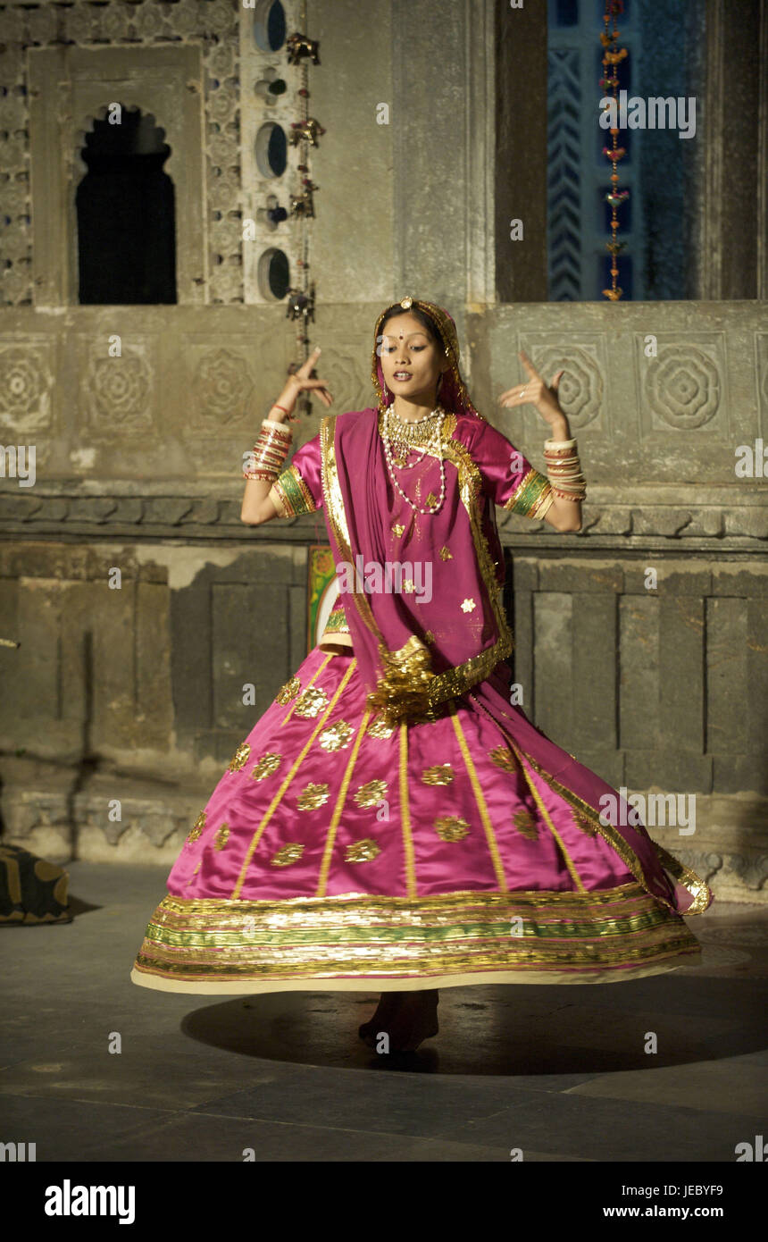 Indien, Rajasthan, Udaipur, Bagore-Ki-Haveli, Tänzerin, Stockfoto