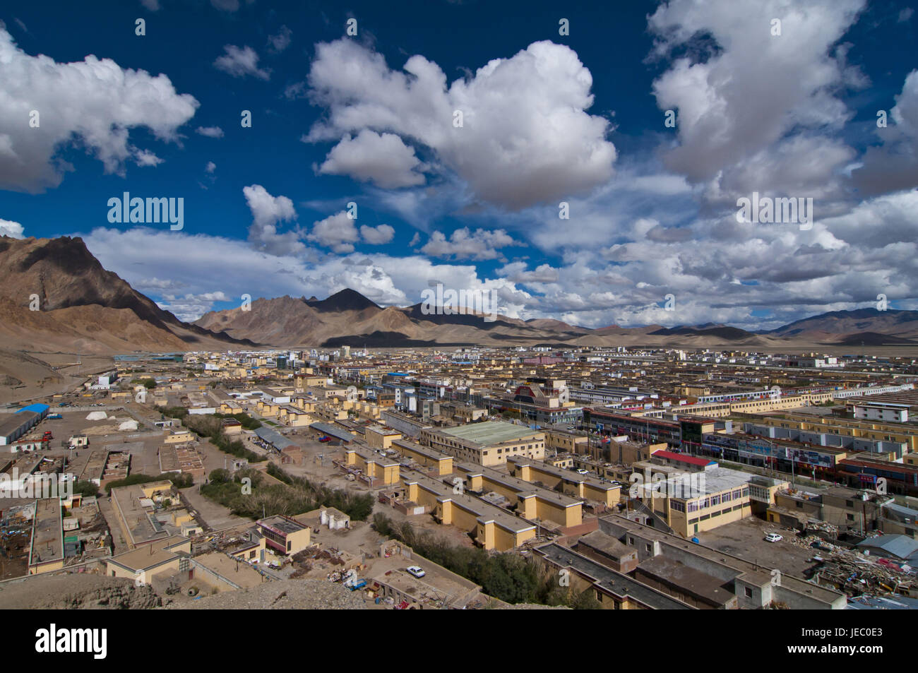 Der Ort Ali, die westlichste Stadt von Tibet, Asien, Stockfoto