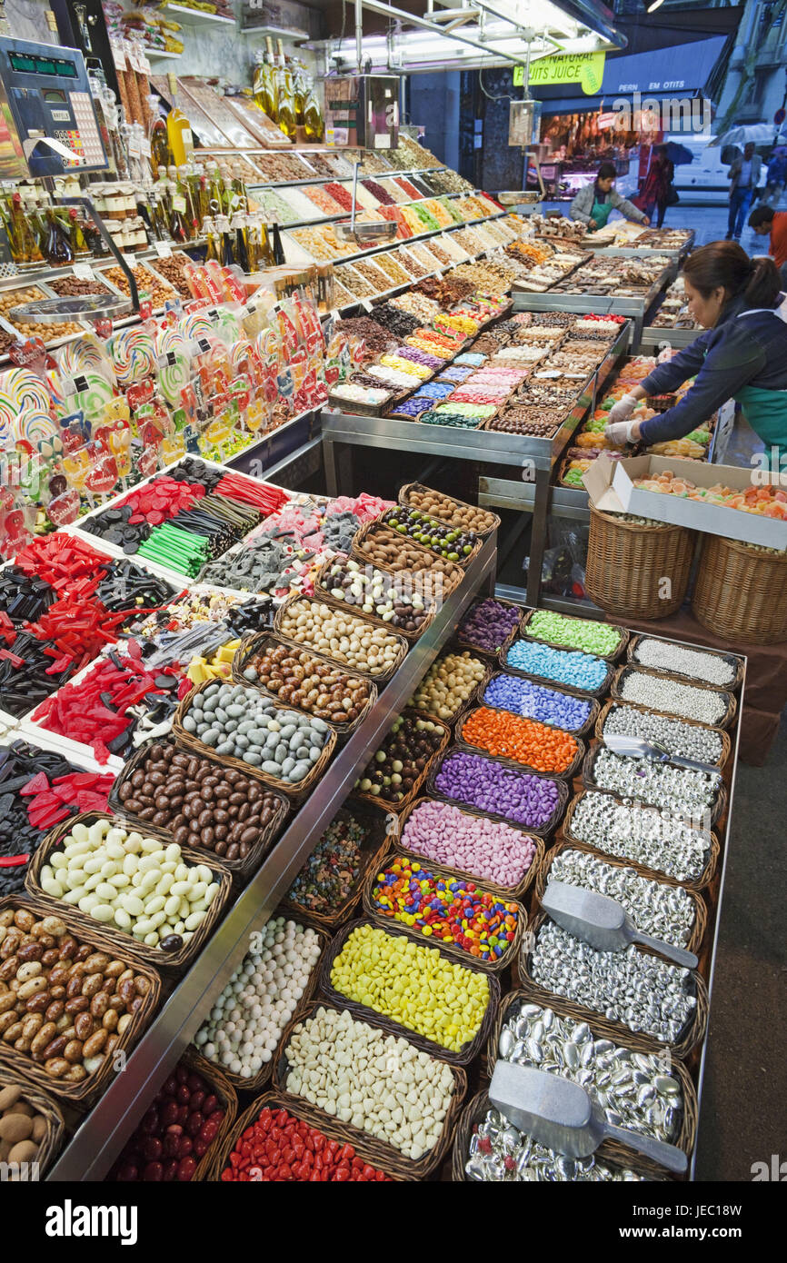 Spanien, Barcelona, Ramblas, Mercat La Boqueria, Marktstand, Süßigkeiten, Stockfoto