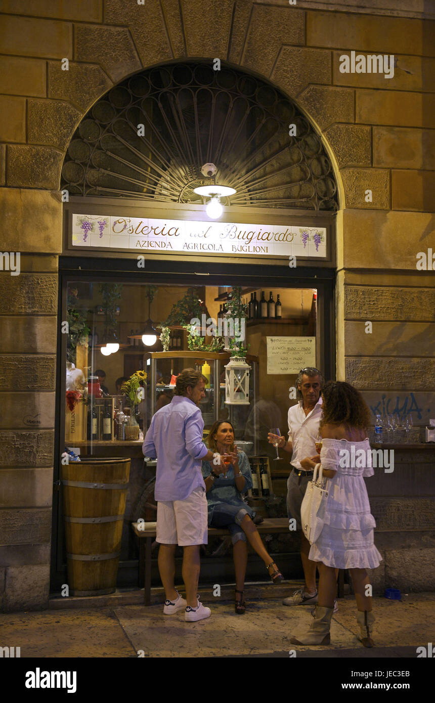 Italien Veneto Verona Corso Porta Bor Sari Osteria Dei Bugiardo Stockfotografie Alamy
