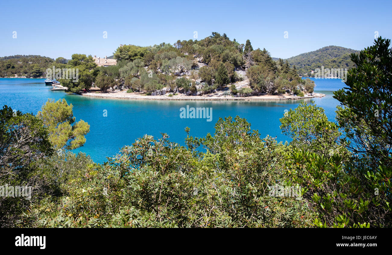 Das Benediktinerkloster auf winzigen Str. Marys Insel in Veliko Jezero ein Meer-See auf der Insel Mljet in Kroatien Stockfoto