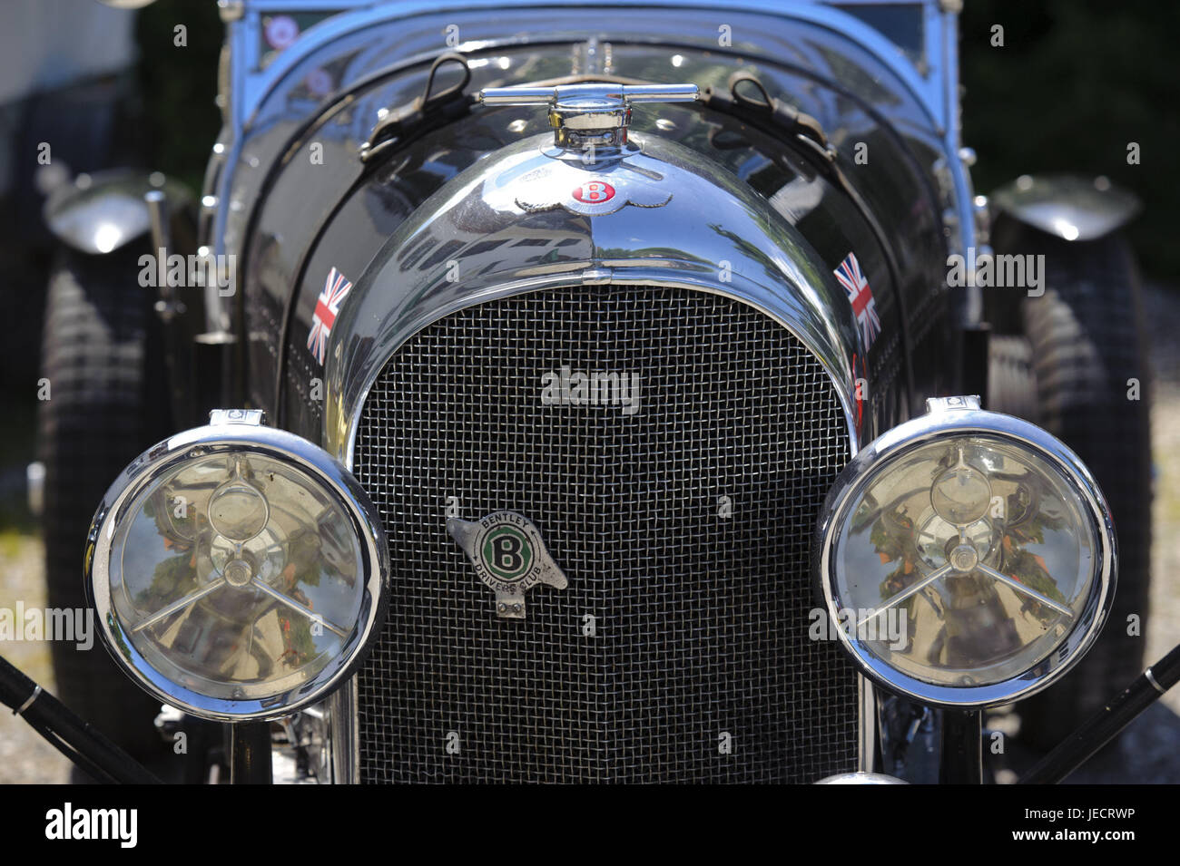 Oldtimer, Front Ansicht, Bentley, mittlere Nahaufnahme, Heizkörper Motorhaube, Scheinwerfer, Fahrzeug, historisch, Pkw, Offizieruniform, Logo, Stockfoto