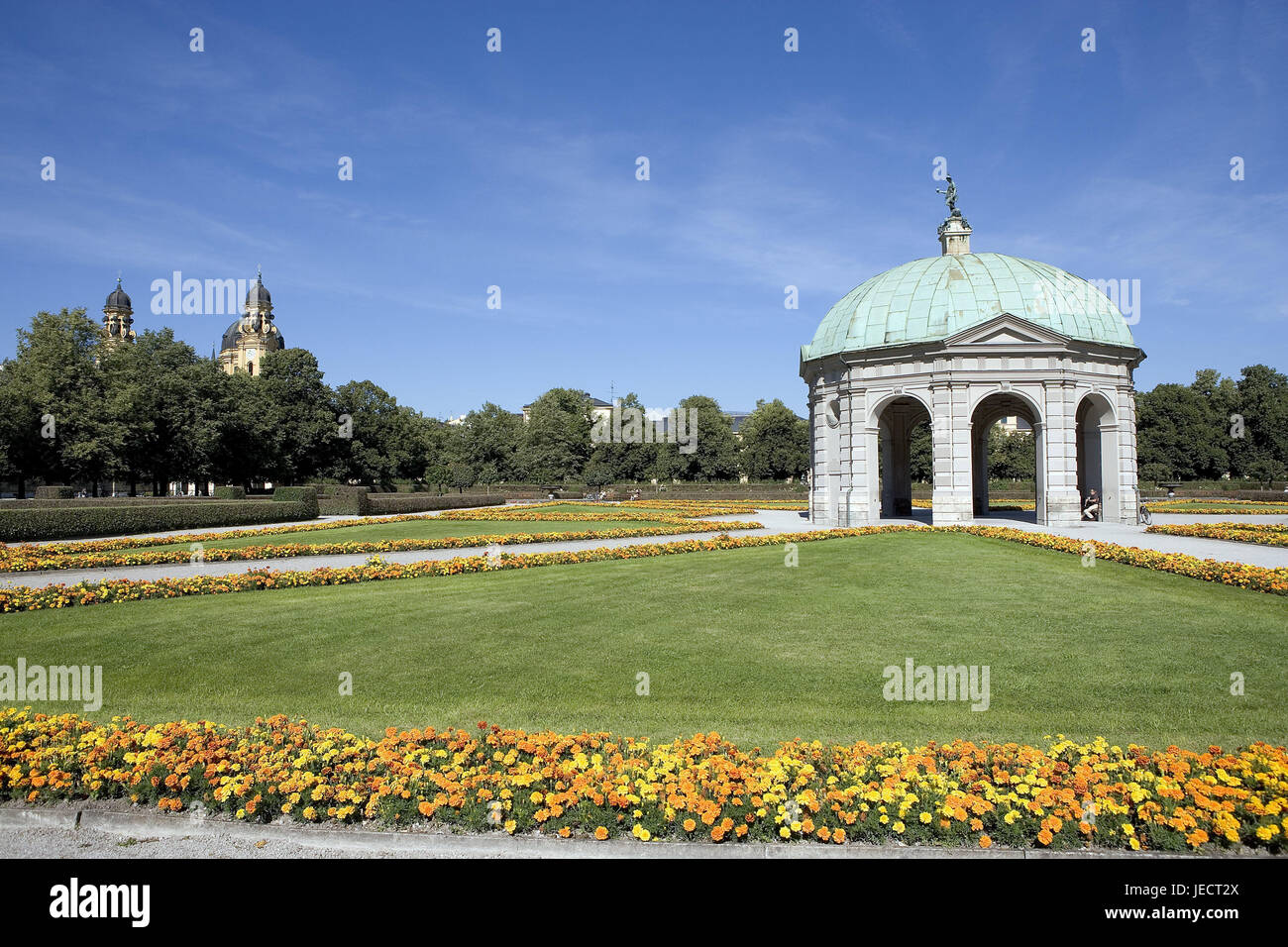 Deutschland, Bayern, München, Hofgarten, Diana Tempel, Oberbayern, Kirche, Struktur, Stadtzentrum, Ort von Interesse, Türme, Park, Stadtpark, Grünanlage, Pavillon, Sommer, Ruhe, Entspannung, Rest, Denkmal, Gartenkunst, Blumenbeete, Stockfoto