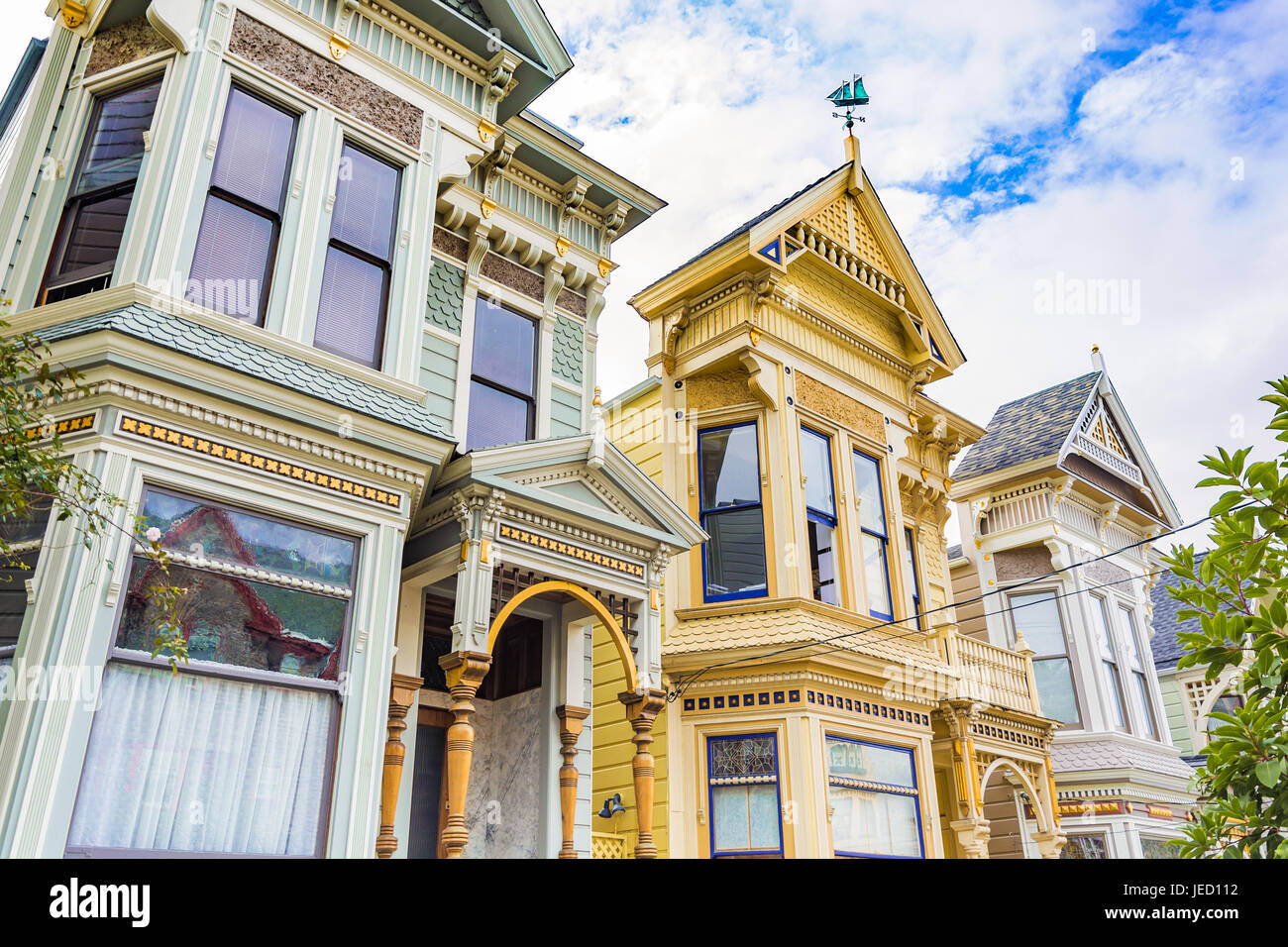 Old fashioned viktorianischen Häusern in San Francisco, CA Stockfoto