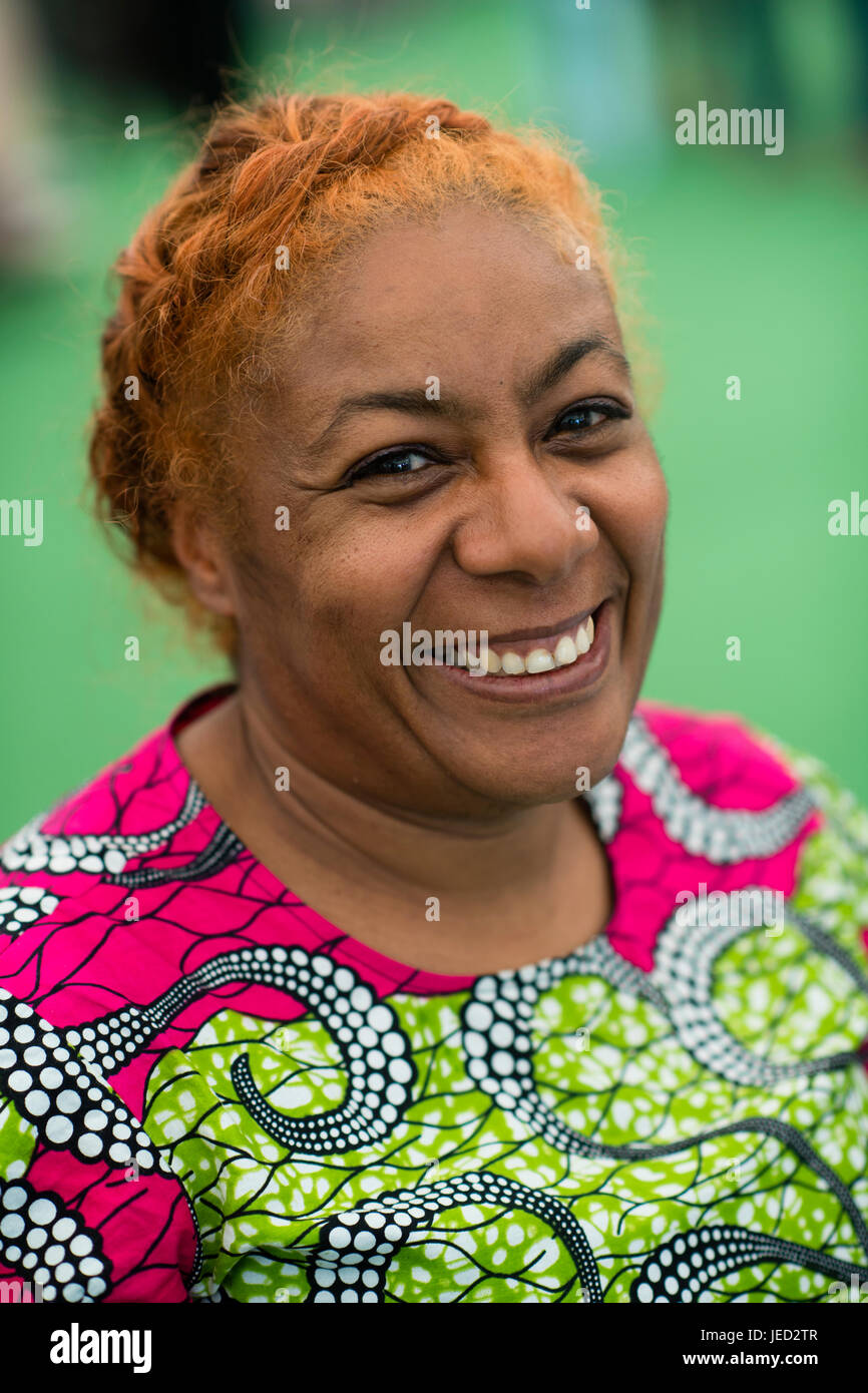 Patrice Lawrence, Schriftsteller und Autor von Romanen für junge Erwachsene, 2017 die Buchhändler Young Adult Preisträger, auf der 2017 Hay Festival of Literature and the Arts Hay on Wye, Wales UK Stockfoto
