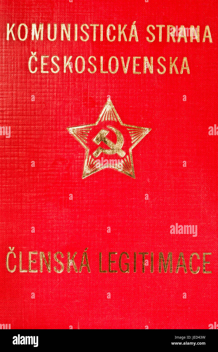 ehemalige Tschechoslowakei Dokument der Mitgliedschaft in der kommunistischen Partei Stockfoto