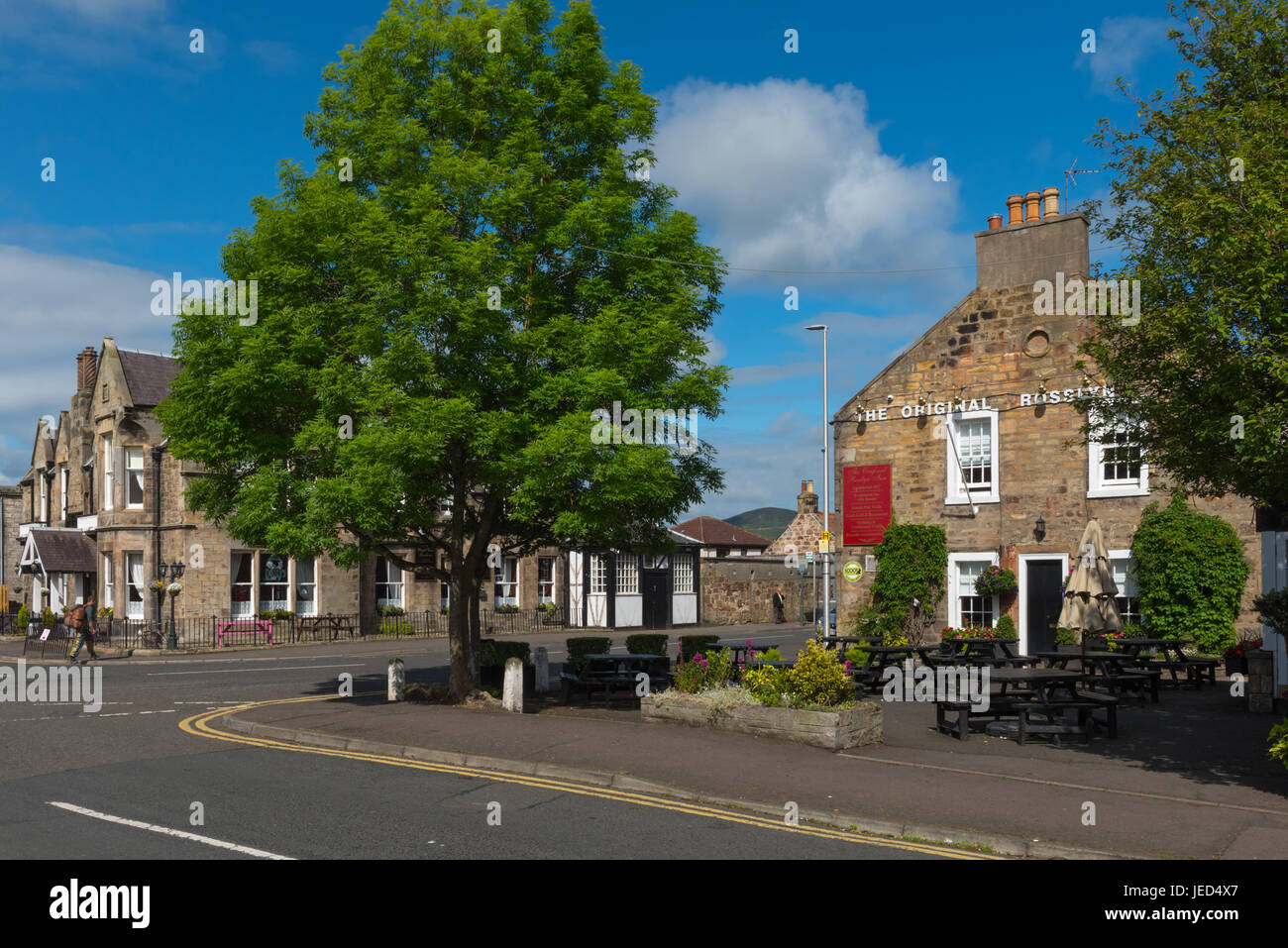 Das Dorfzentrum bei Roslin in Midlothian, Schottland Stockfoto
