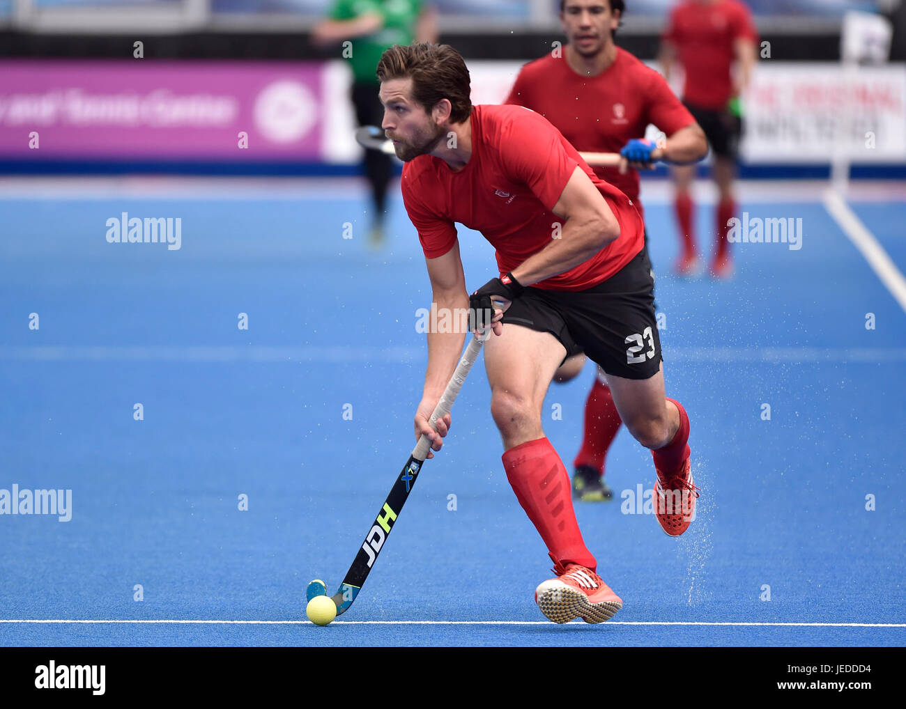 LONDON-ENGLAND - 24. Juni 2017: SMYTHE Iain (CAN) in Aktion während der Held Hockey World League Halbfinale (Männer) Kanada Vs China Lee Valley Hockey und Tennis-Center am Samstag. Foto: Taka G Wu Credit: Taka Wu/Alamy Live-Nachrichten Stockfoto