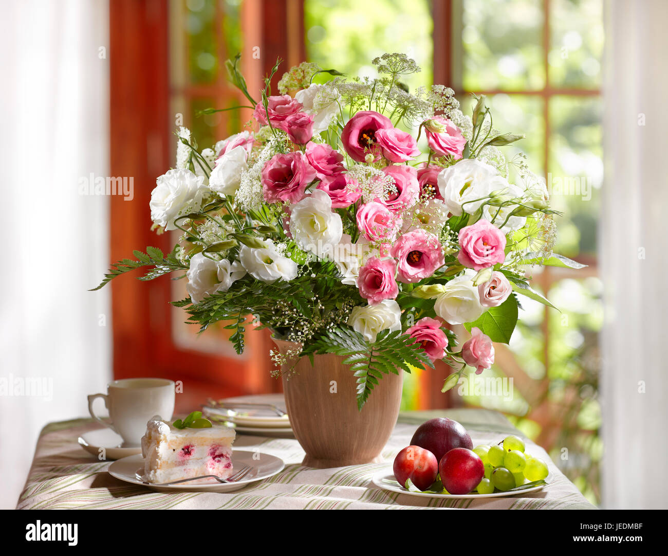 Blumenstrauß mit Hibiskus Stockfotografie