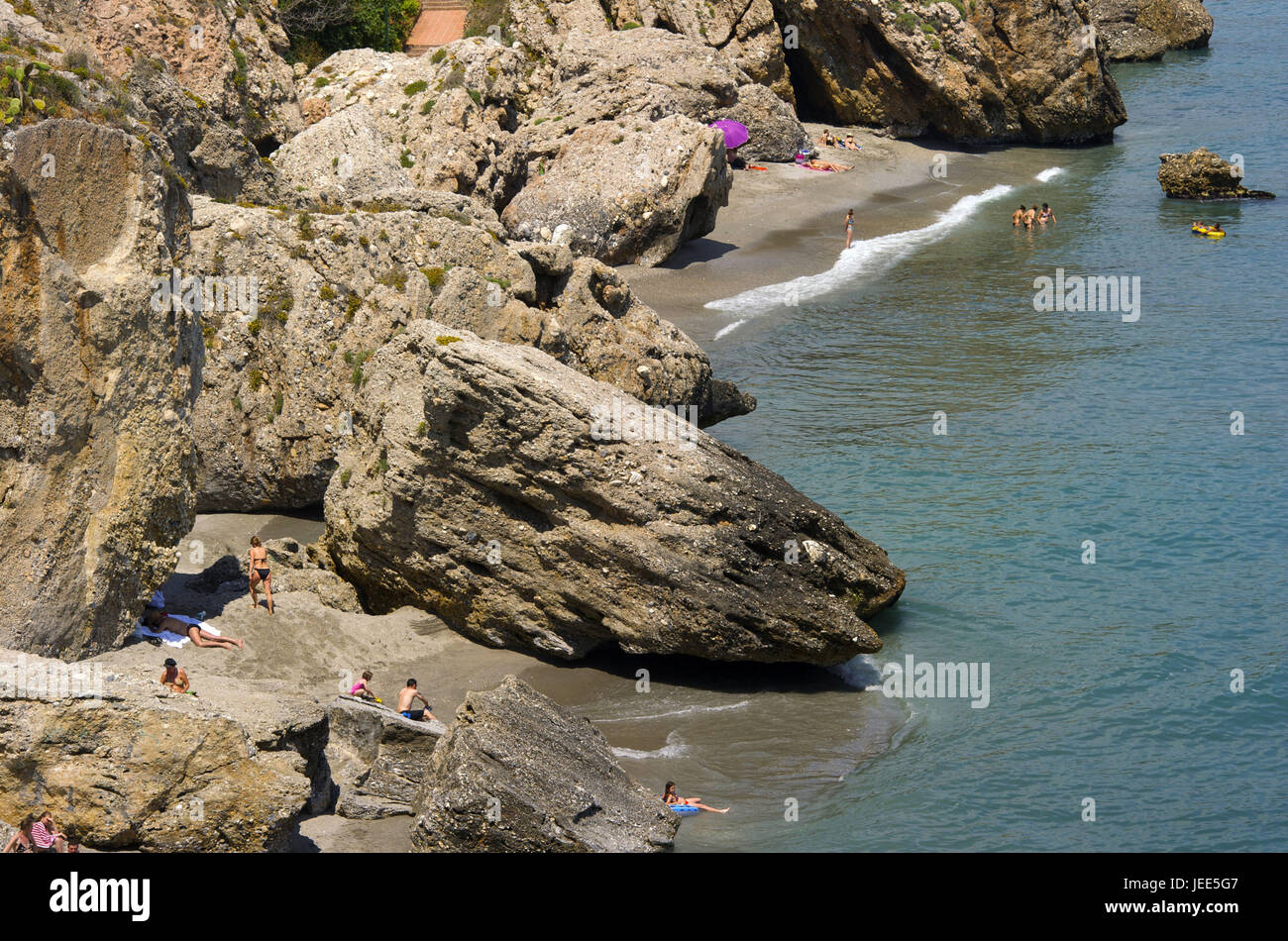 Spanien, Andalusien, Costa Del Sol, Nerja, Galle Küste, kleine Badebuchten, Stockfoto