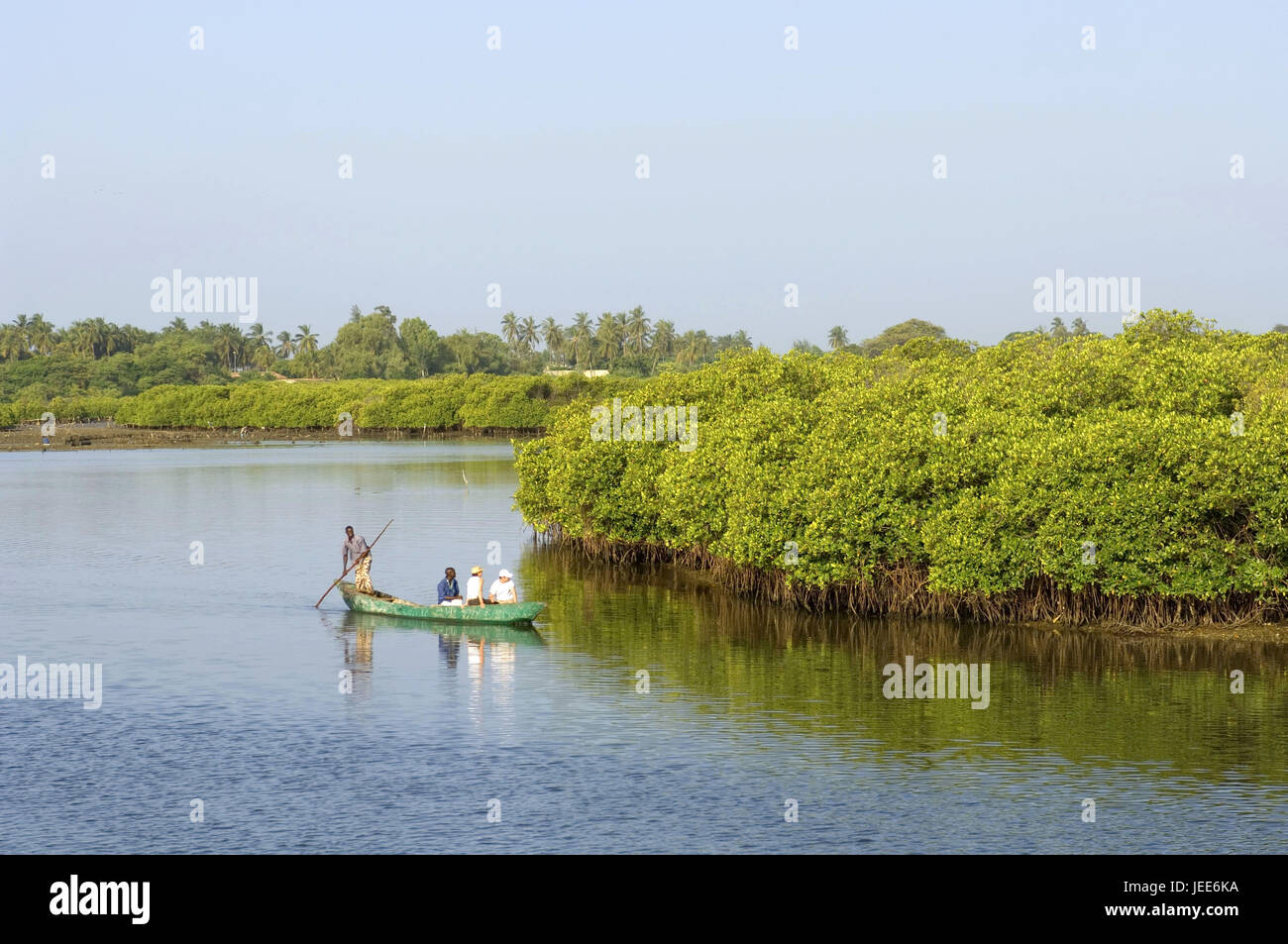 Piroge, Meer, Ile de Fadiouth, Senegal, Stockfoto