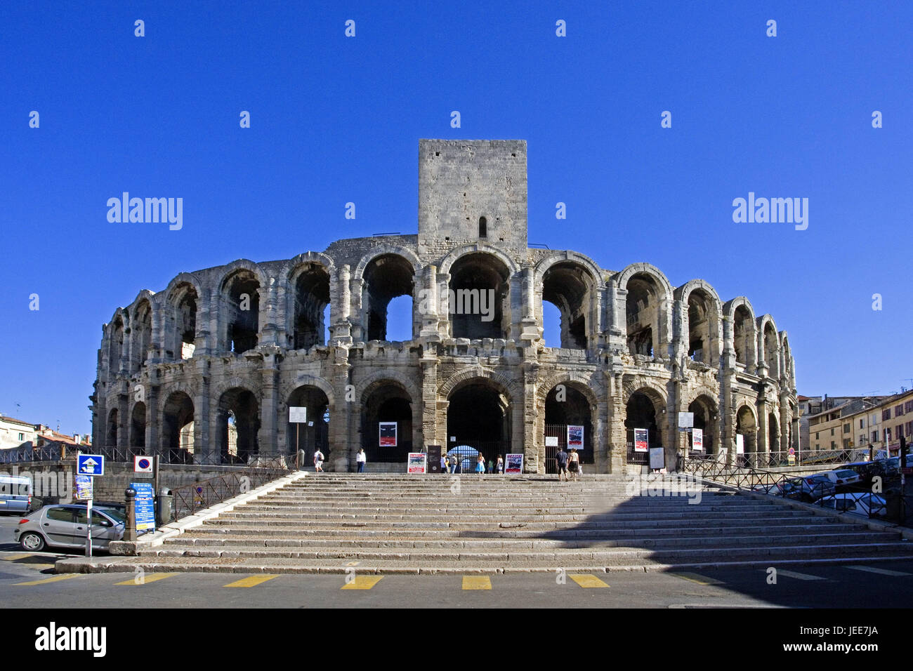 Frankreich, Arles, römische Amphitheater, Fassade, Provence, Struktur, Aufbau, Arena, historisch, antik, Architektur, UNESCO-Weltkulturerbe, außerhalb, Ort von Interesse, Tourismus, Destination, Stockfoto