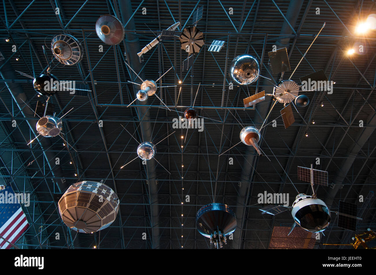 WELTRAUMSATELLITEN AUF DIS PLAY UDVAR-HAZY NATIONAL AERONAUTICAL MUSEUM IN RESTON, VA. Stockfoto