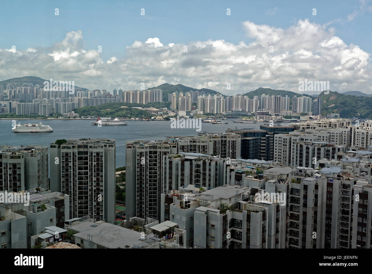 Die überlasteten Hochhäuser der Taikoo, Hong Kong Stockfoto