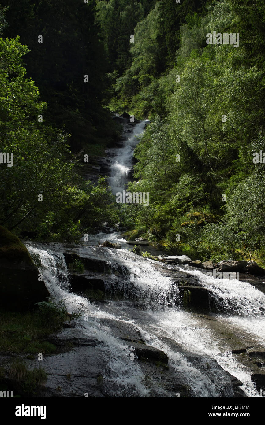Tal Der Sturzenden Wasser Stockfotos und -bilder Kaufen - Alamy