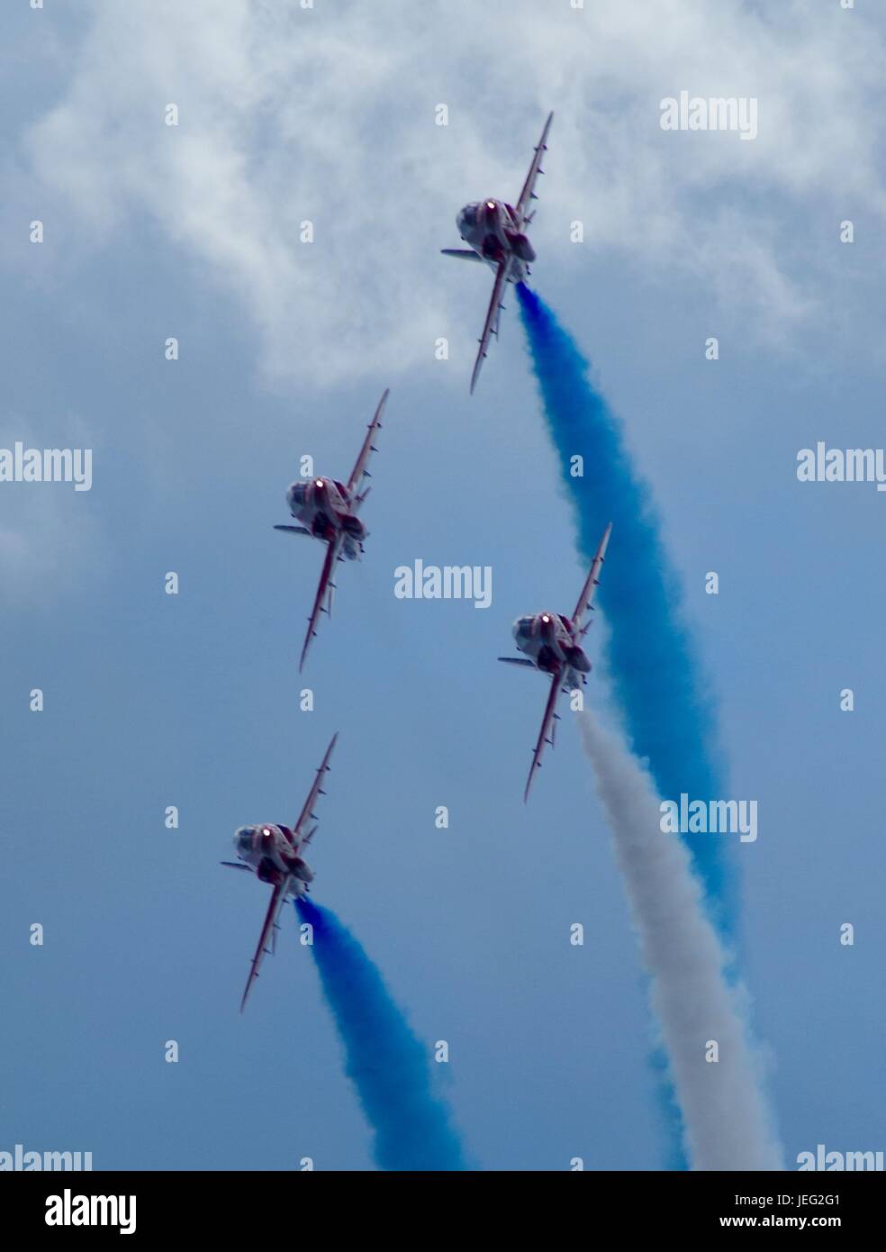 Die Royal Air Force akrobatische Team, die roten Pfeile anzeigen in Dawlish Airshow 2015. Devon, UK. August 2015. Stockfoto