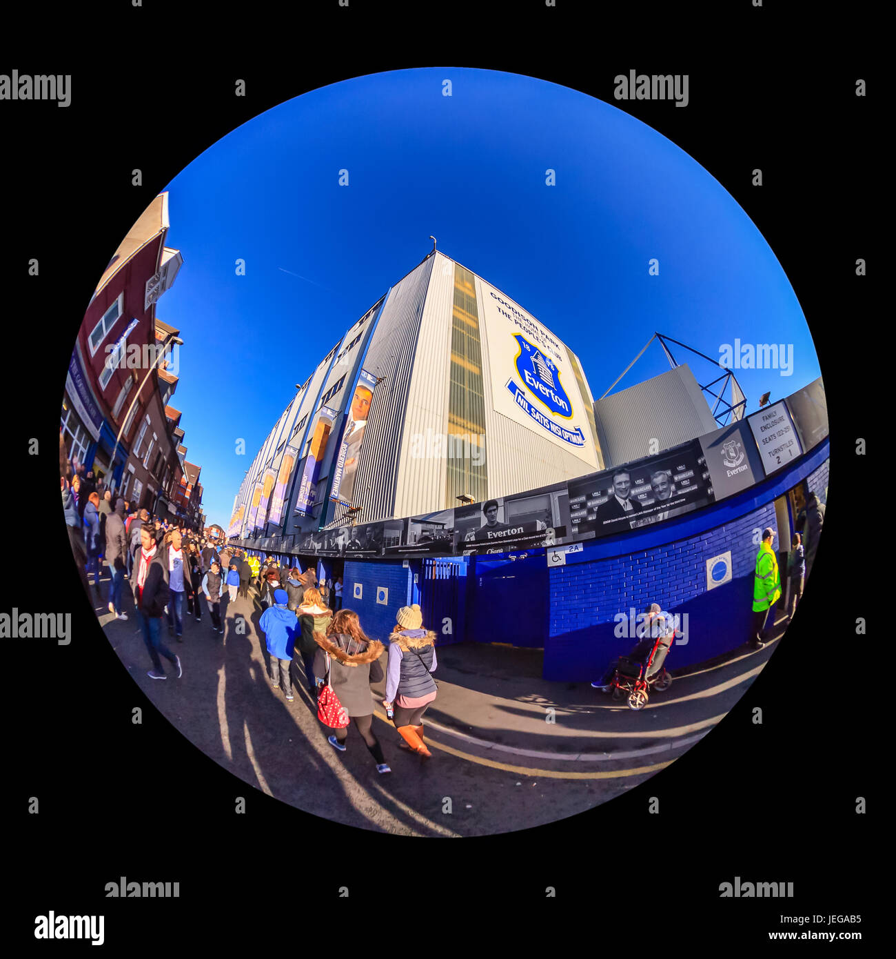 Goodison Park Heimat des Everton Football Club.  Das Stadion ist eines der ältesten speziell dafür gebauten Fußballstadien der Welt. Stockfoto