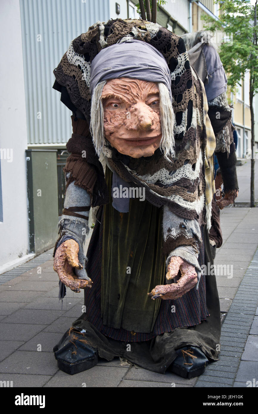 Troll außerhalb ein Tourist shop in Reykjavik, Island Stockfoto