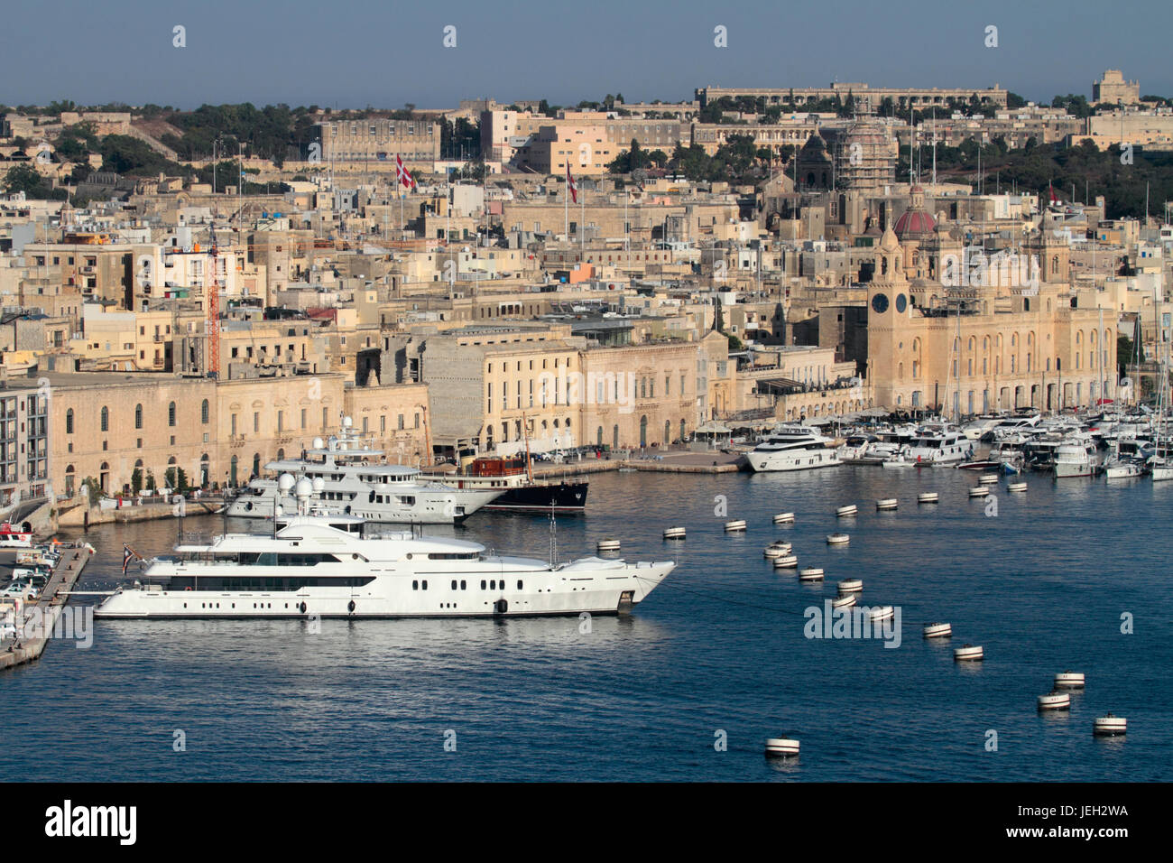 Grand Harbour Yacht Marina, Birgu, Malta, mit den Yachten Maria und stolz der Kamera am nächsten Stockfoto