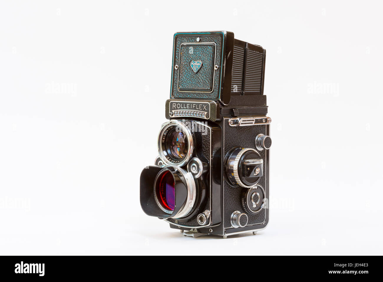 1960 Rolleiflex 2.8F Reflex Camera mit einem orange Filter auf die Linse. Eine beliebte Kamera mit professionellen Fotografen mit 120 Stockfoto