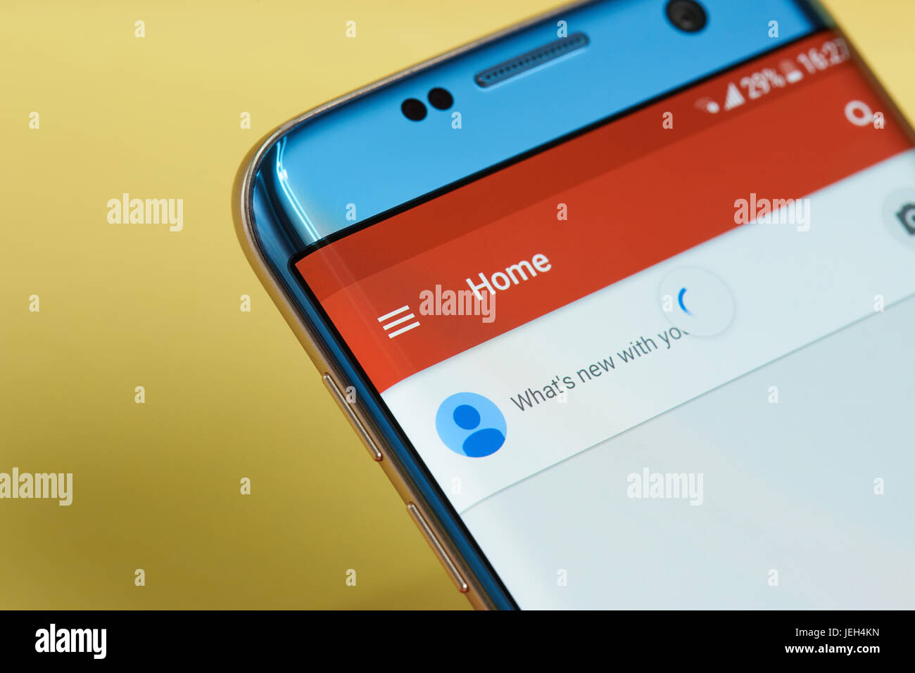 New York, USA – 23. Juni 2017: Google plus Anwendungsmenü auf Smartphone-Bildschirm Nahaufnahme. Verwendung von Google plus app Stockfoto
