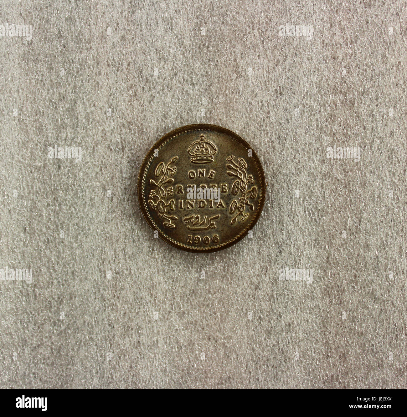 Alte indische eine Rupie-Münze aus der britischen Kolonialzeit Stockfoto