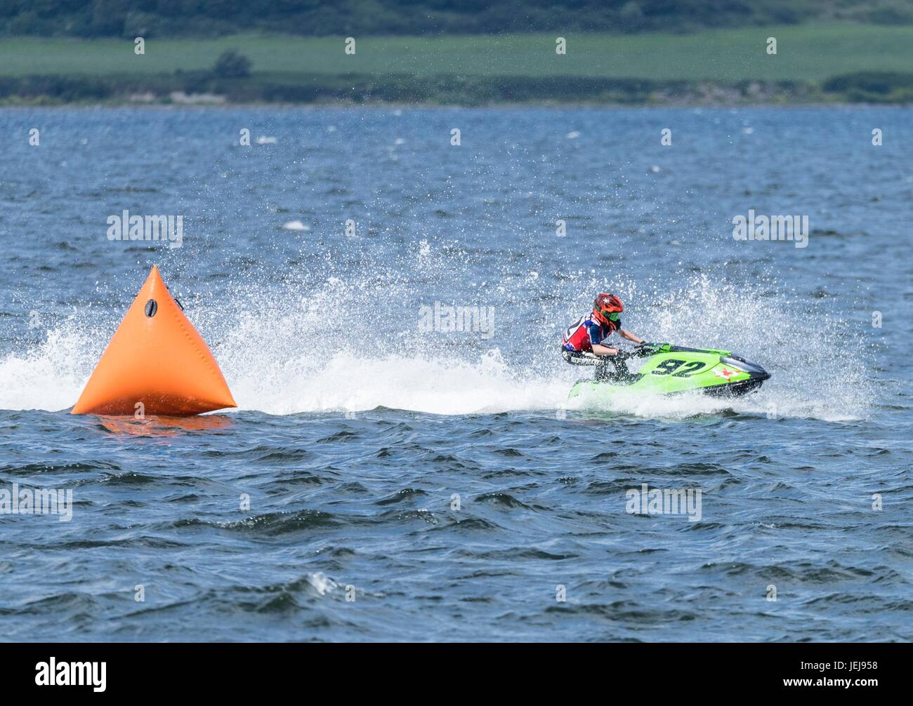 Der P1 schottische Grand Prix des Meeres ist die zweite der vier Veranstaltungen in ganz Großbritannien für die P1 Powerboat Championship stattfindenden Greenock.  Im Bild: Rohan Malin im AquaX Sprintrennen Stockfoto