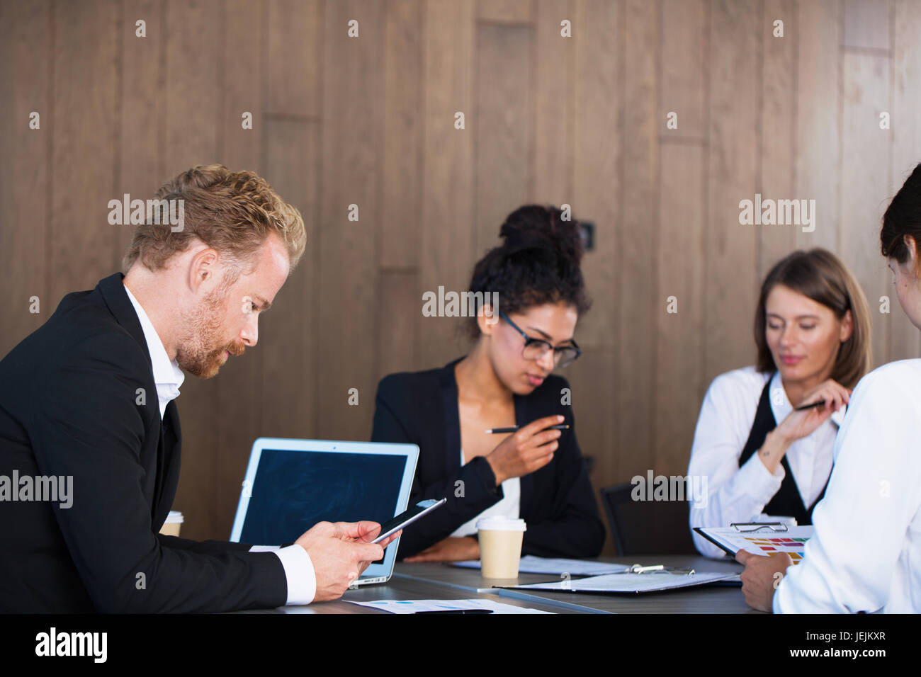 Unternehmer-Team arbeitet zusammen. Team-Konzept Stockfoto