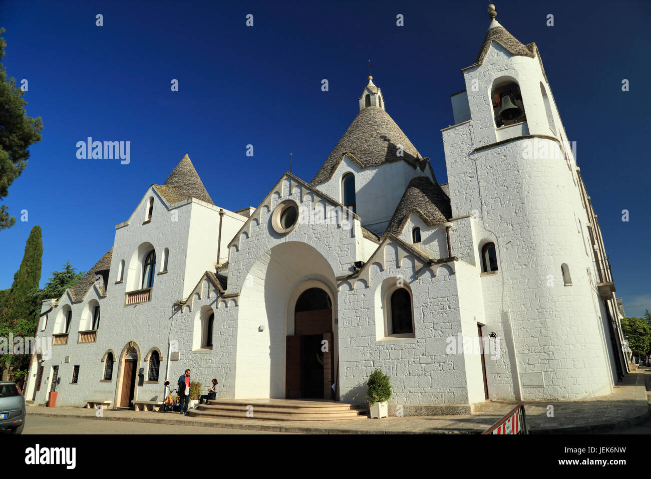 Kirche des Heiligen Antonius, Alberobello, Apulien, Italien / Chiesa di Sant'Antonio, Apulien, Italien Stockfoto